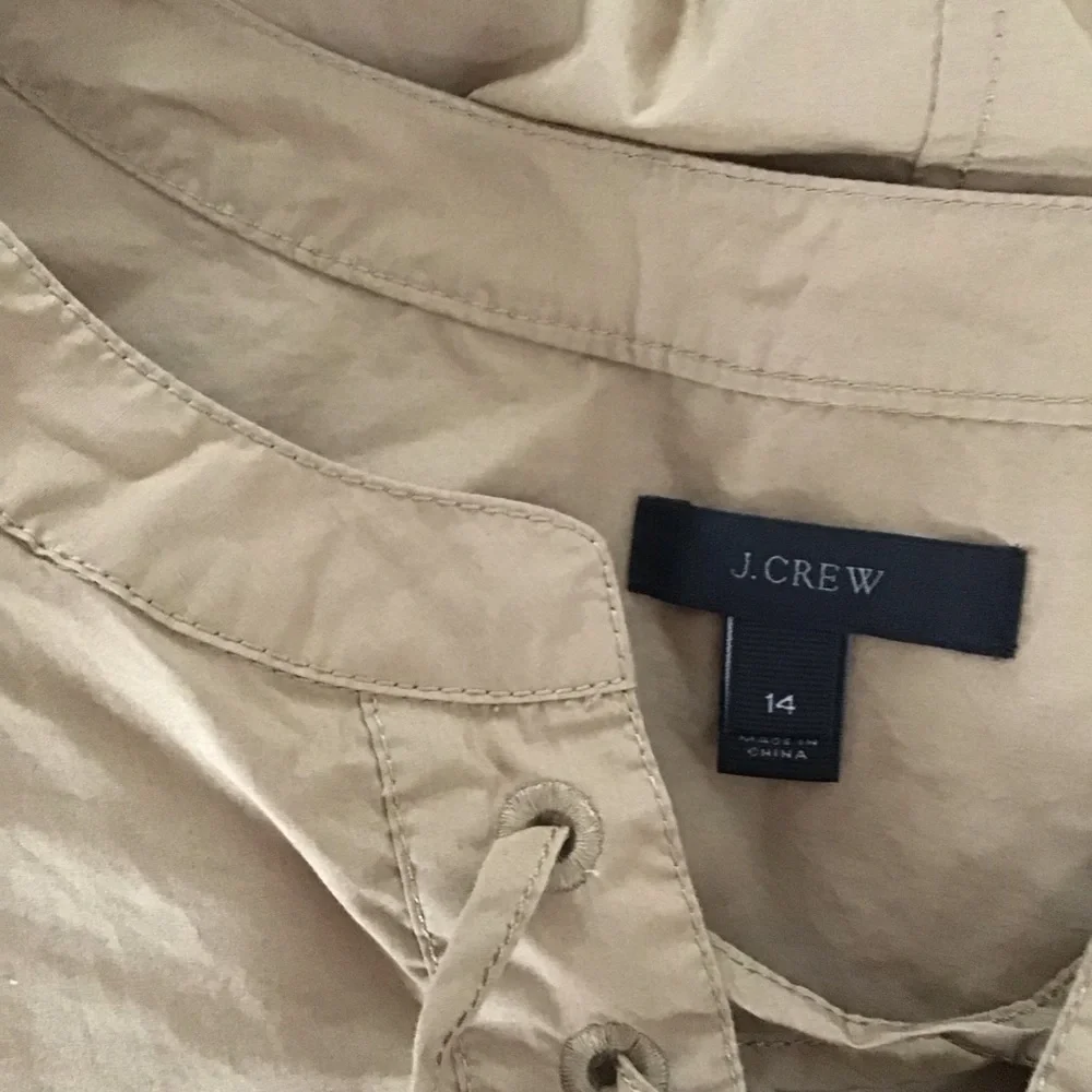 J crew boxy fit top‎